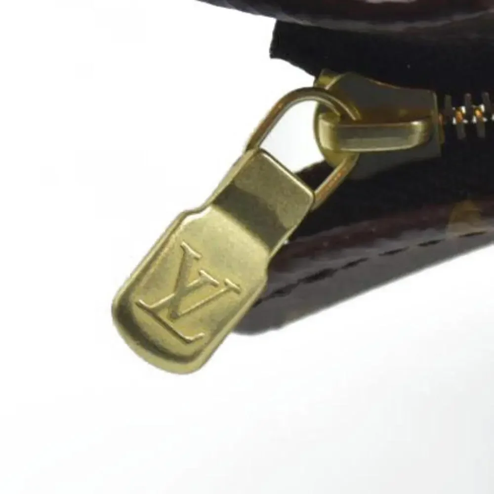 $1290 Louis Vuitton  Monogram Toiletry Pouch 26 Pink RFID